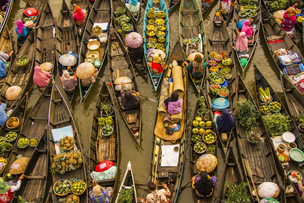 Schwimmender Markt von Abdul Gapur Dayak