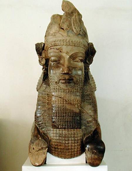 Human-headed capital, from the Tripylon, Persepolis, Iran von Achaemenid
