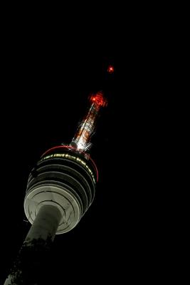 Stuttgarter Fernsehturm bei Nacht von Achim Schünemann