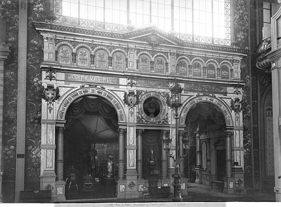 Portico of the Silversmith Pavilion at the Universal Exhibition, Paris von Adolphe Giraudon