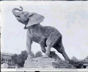 Young Elephant Caught in a Trap (1878) by Emmanuel Fremiet (1824-1910) in front of the Trocadero Pal 1888
