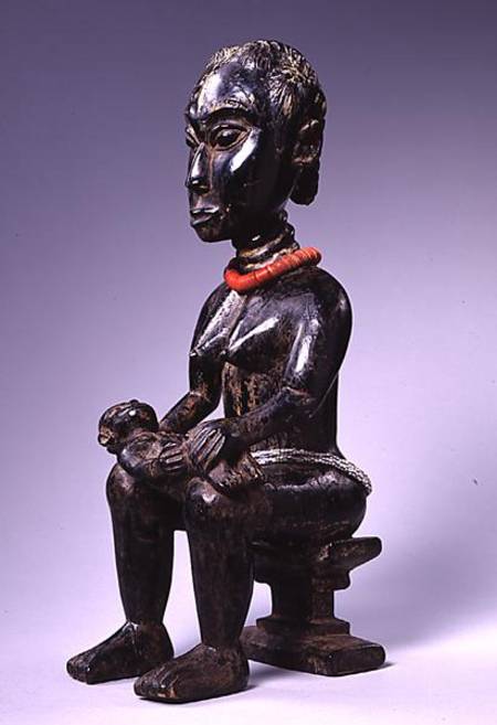 Akan or Asante Mother and Child from Ghana (wood & glass) von African