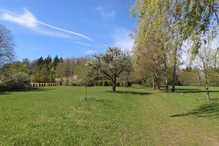 Der Park im April 2022