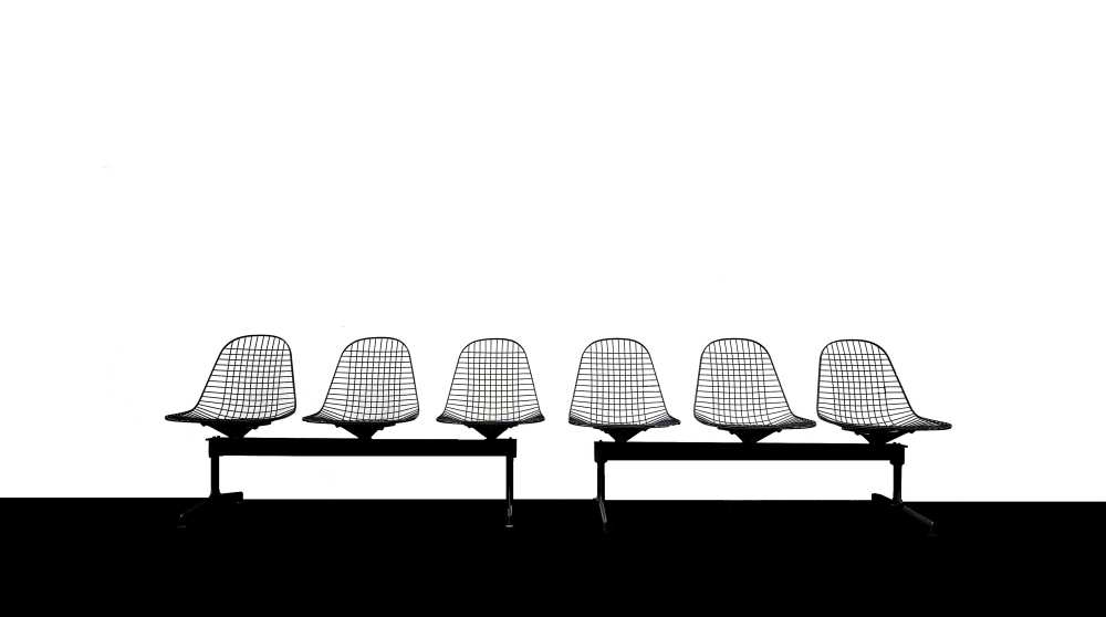 Stuhlreihe von Anette Ohlendorf