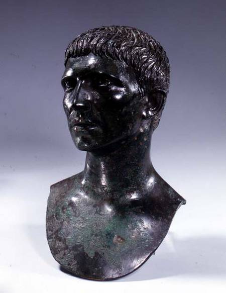 Bronze head of a manRoman von Anonymous