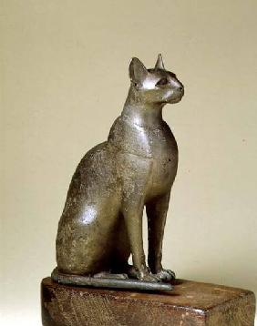 N389 Figure of a cat, representing the goddess Bastet,Egyptian c.600 BC (