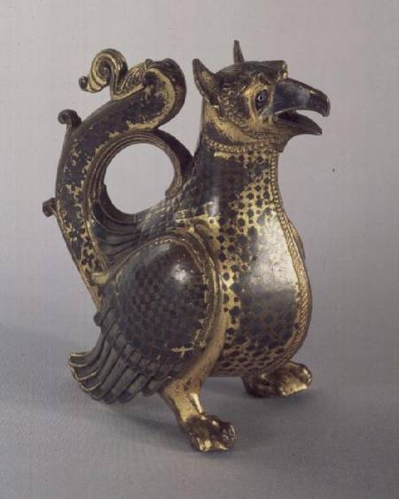Water Jug in the shape of a griffinof gold-painted bronze and niello von Anonymous