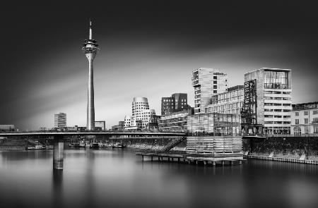 Der Düsseldorfer Hafen