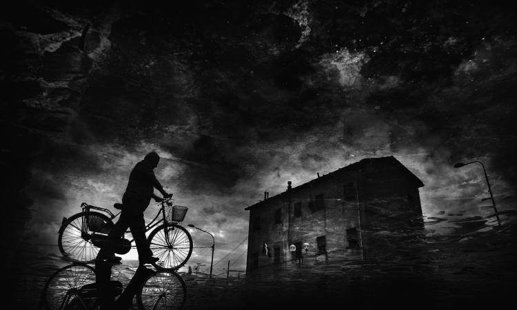 Tired of pedaling... von Antonio Grambone