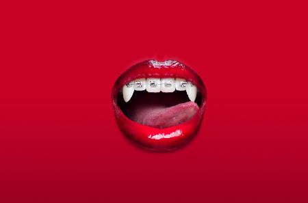 Vampir-Zahnspange