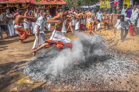 Theyyam: – Der menschliche Gott