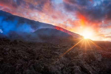 Vulkan-Sonnenaufgang