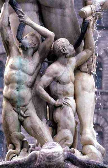 Detail from the Neptune Fountain, depicting two Tritons von Bartolomeo Ammannati