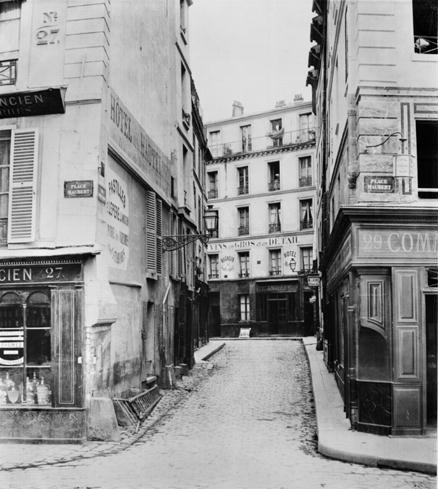 Rue Maitre Albert (from place Maubert) Paris, 1858-78 (b/w photo)  von Charles Marville