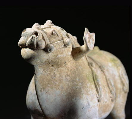 Bull, Warring States period (1027-220 BC) (earthenware) (detail) (see 176595) von Chinese School