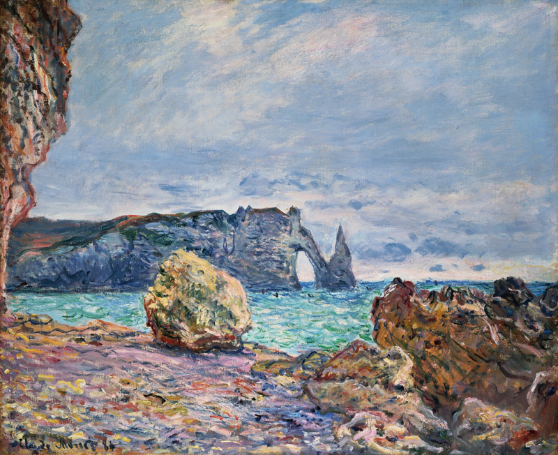Etretat, Strand und Falaise d'Aval von Claude Monet