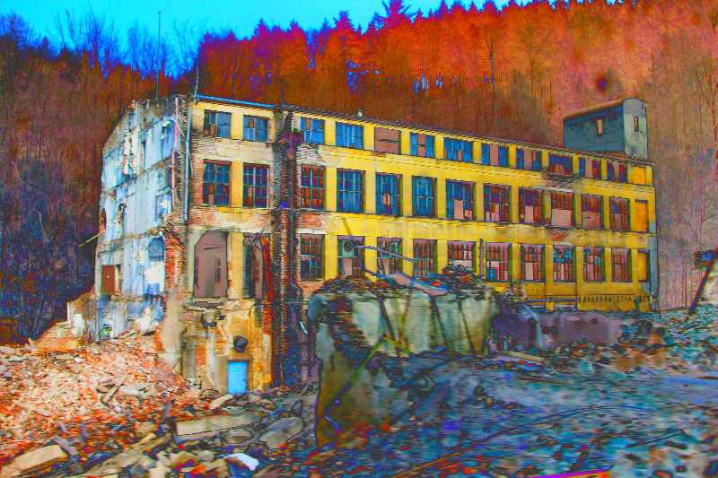 Verfallene Fabrik im Erzgebirge II 2011 von Christophe Didillon
