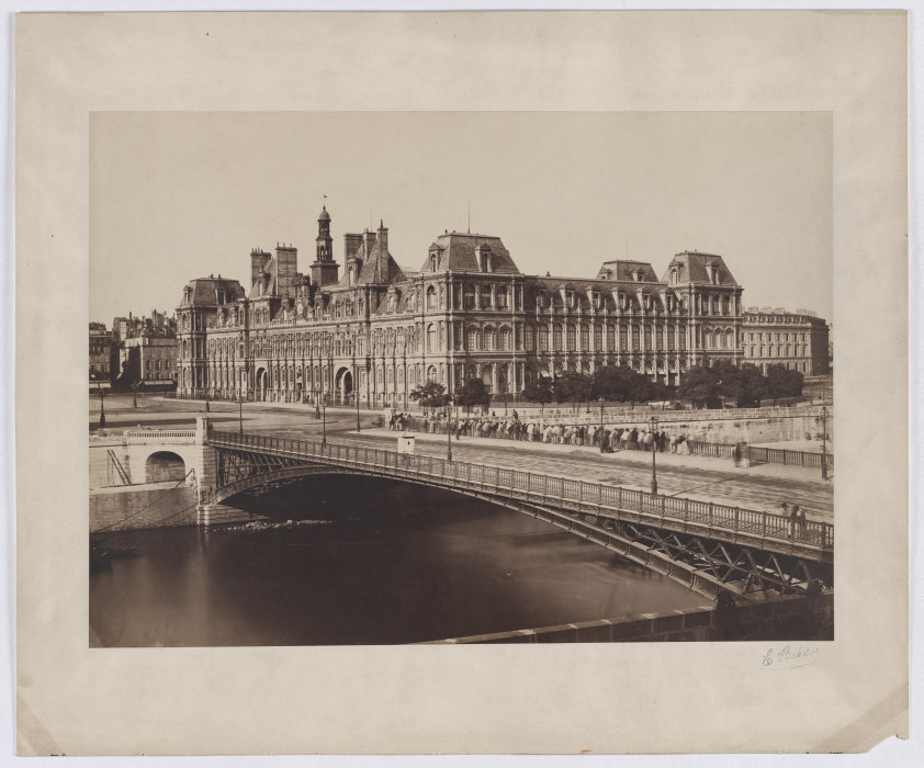 Paris: Blick auf Pont d’Arcole und Hôtel de ville von Édouard Baldus
