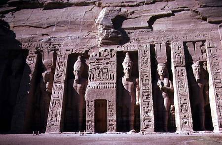 Facade of the Temple of Queen Nefertari, New Kingdom von Egyptian