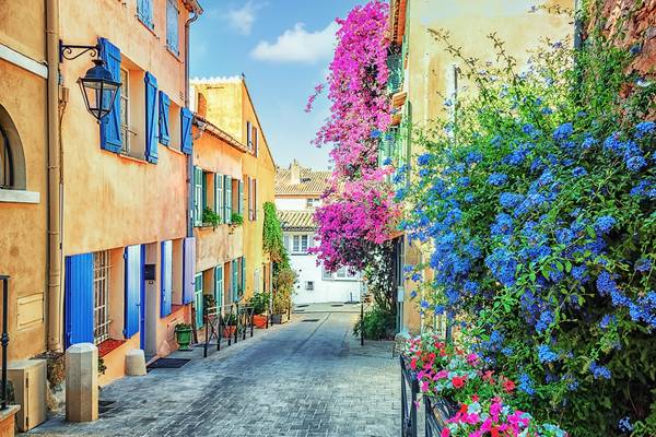St Tropez Village von Emmanuel Charlat