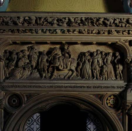 Carved fireplace in the drawing room, depicting Elizabeth I being greeted by the Earl of Hereford in von English School