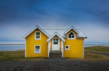 Ein gelbes Haus