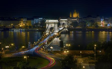 Kettenbrücke. Budapest.