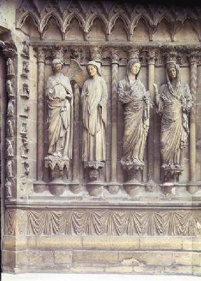 (LtoR) The Annunciation and the Visitation, right-hand jamb figures from the central portal of the w