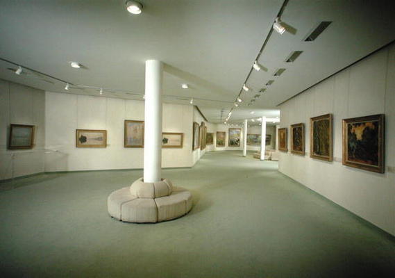 View of the basement exhibiting works by Claude Monet (1840-1926) (photo) von French School, (20th century)