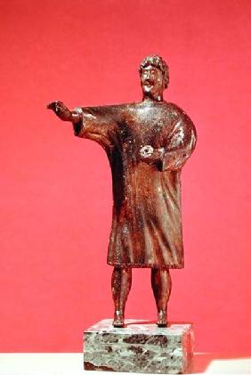 Figurine of a man wearing a sagum, from Neuvy-en-Sullias