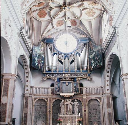 Organ in the church of St. Anna von German School