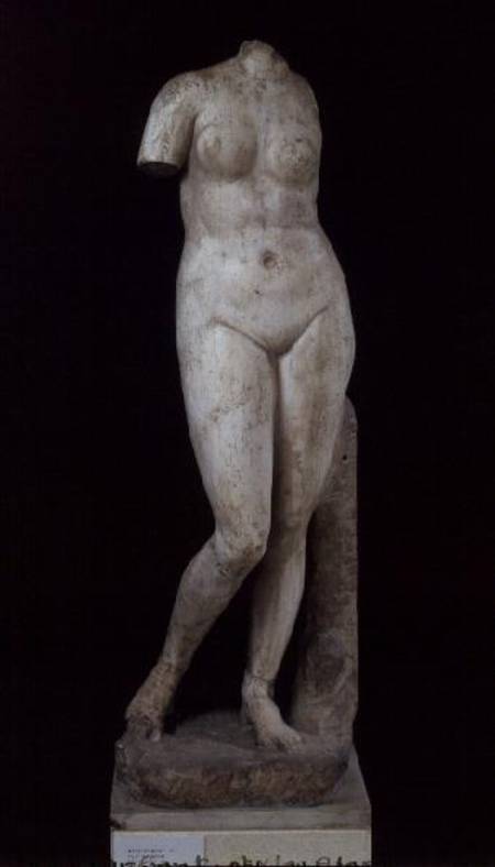 Aphrodite standing nude, Alexandrian von Greek