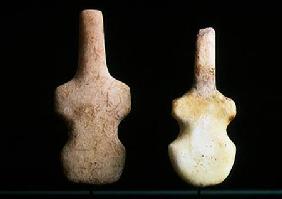 Two Violin-shaped Idols