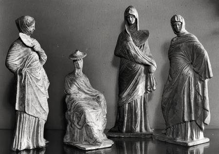 Group of draped women, from Tanagra von Greek School