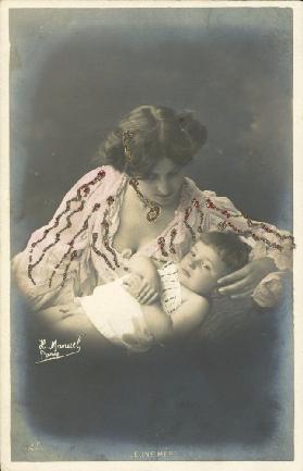 Kind mit seiner Mutter