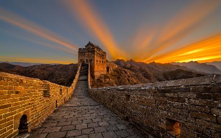 Sonnenaufgang auf der Chinesischen Mauer
