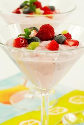 Yogurt with fresh fruits