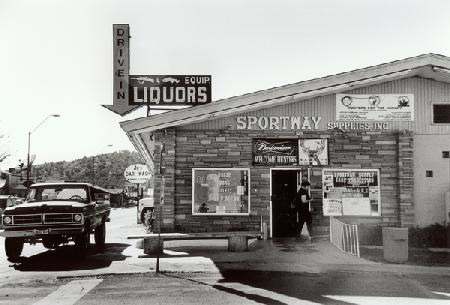 Gun and Liquors, Arizona 2006