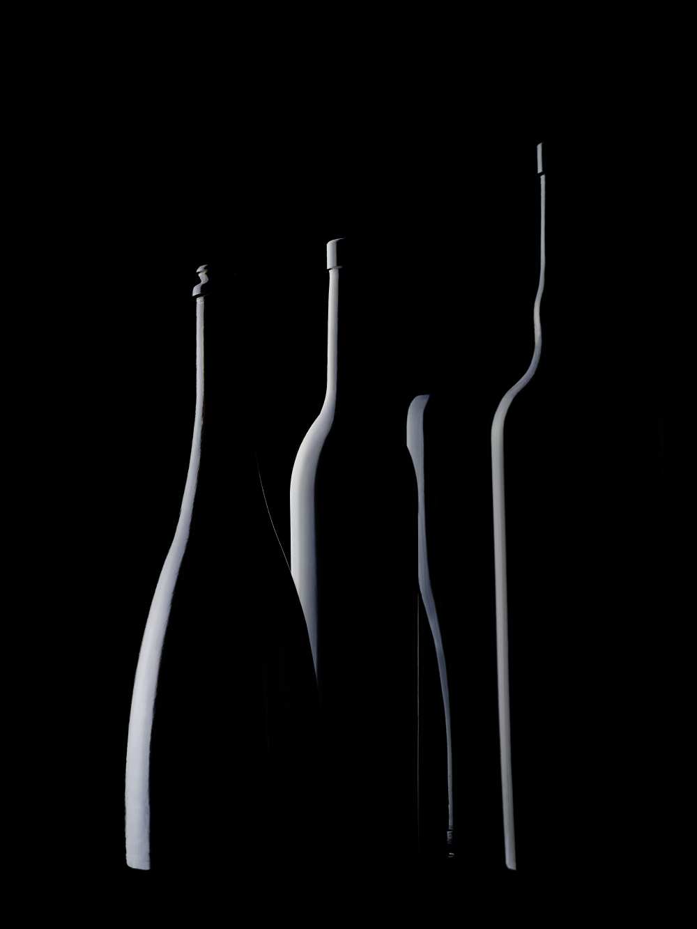 Bottles Waiting von Jorge Pena