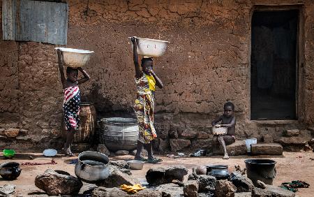 Auf dem Weg zur Wasserquelle – Benin