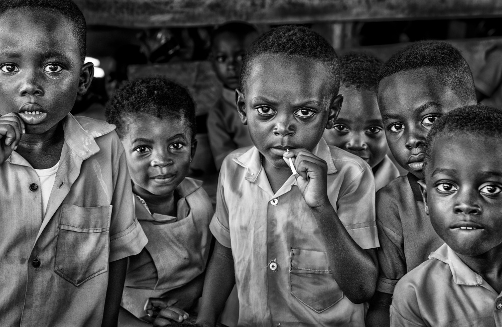Kinder in der Schule in Ghana von Joxe Inazio Kuesta Garmendia