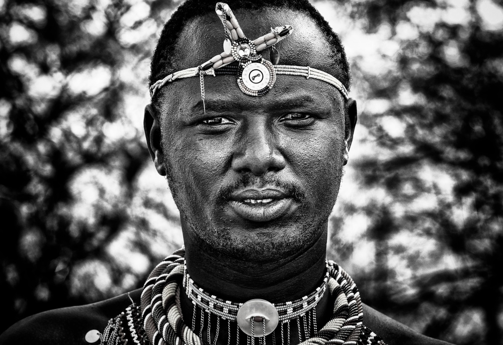 Mann des Ilchamus-Stammes - Kenia von Joxe Inazio Kuesta Garmendia