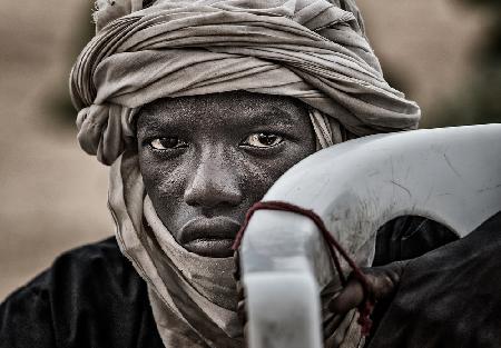 Peul Boy beim Gerewol Festival-Niger