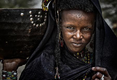 Peul-Frau bei einem Gerewol-Festival in Niger.