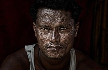 Porträt eines Rohingya-Flüchtlingsmannes – Bangladesch