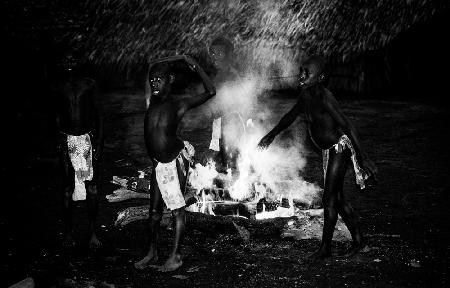 Ritual des Feuers-III (Jaramaja,Insel Espiritu Santo,Vanuatu)
