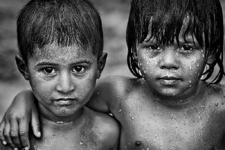 Zwei Rohingya-Flüchtlingskinder.