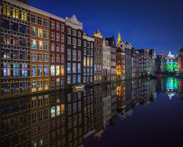 Amsterdam at night 2017 von Juan Pablo de
