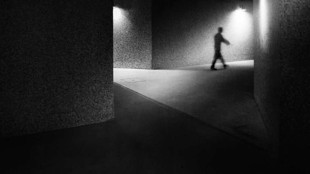 Emptiness Corridor von Laura Mexia