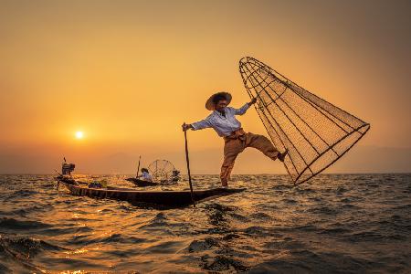Die traditionellen Fischer des Inle-Sees,Myanmar.